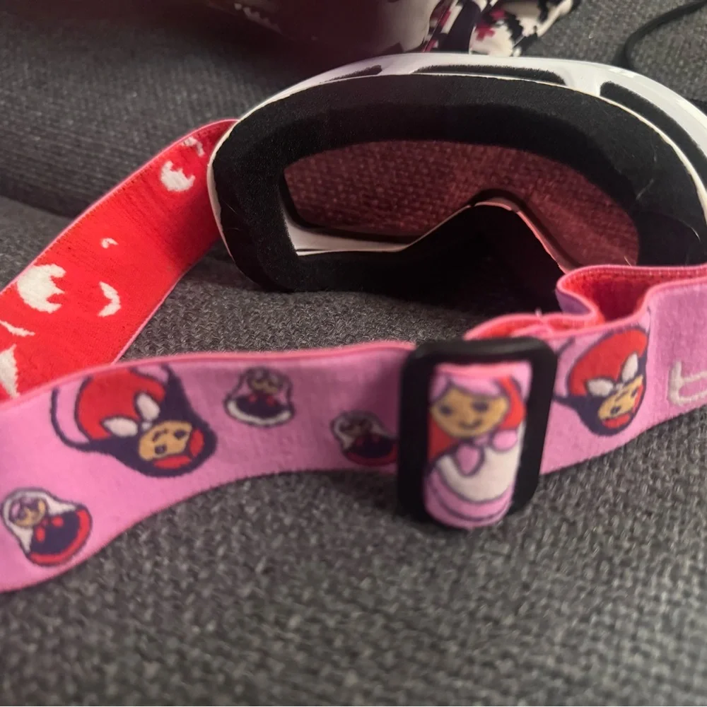 Bolle Kids Sunglasses with Pink Strap and Red Lens